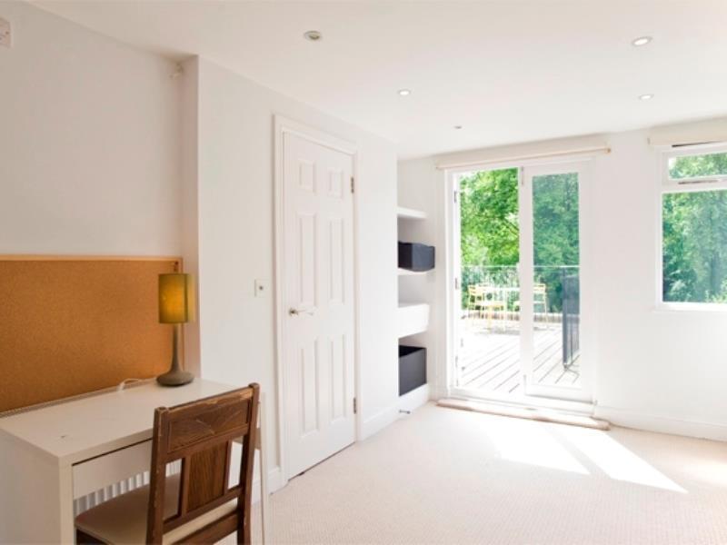Hôtel Veeve House Tennyson Road Kilburn à Londres Extérieur photo